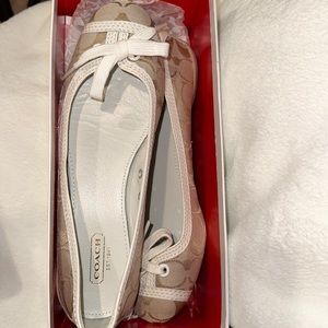 Brand new coach flats